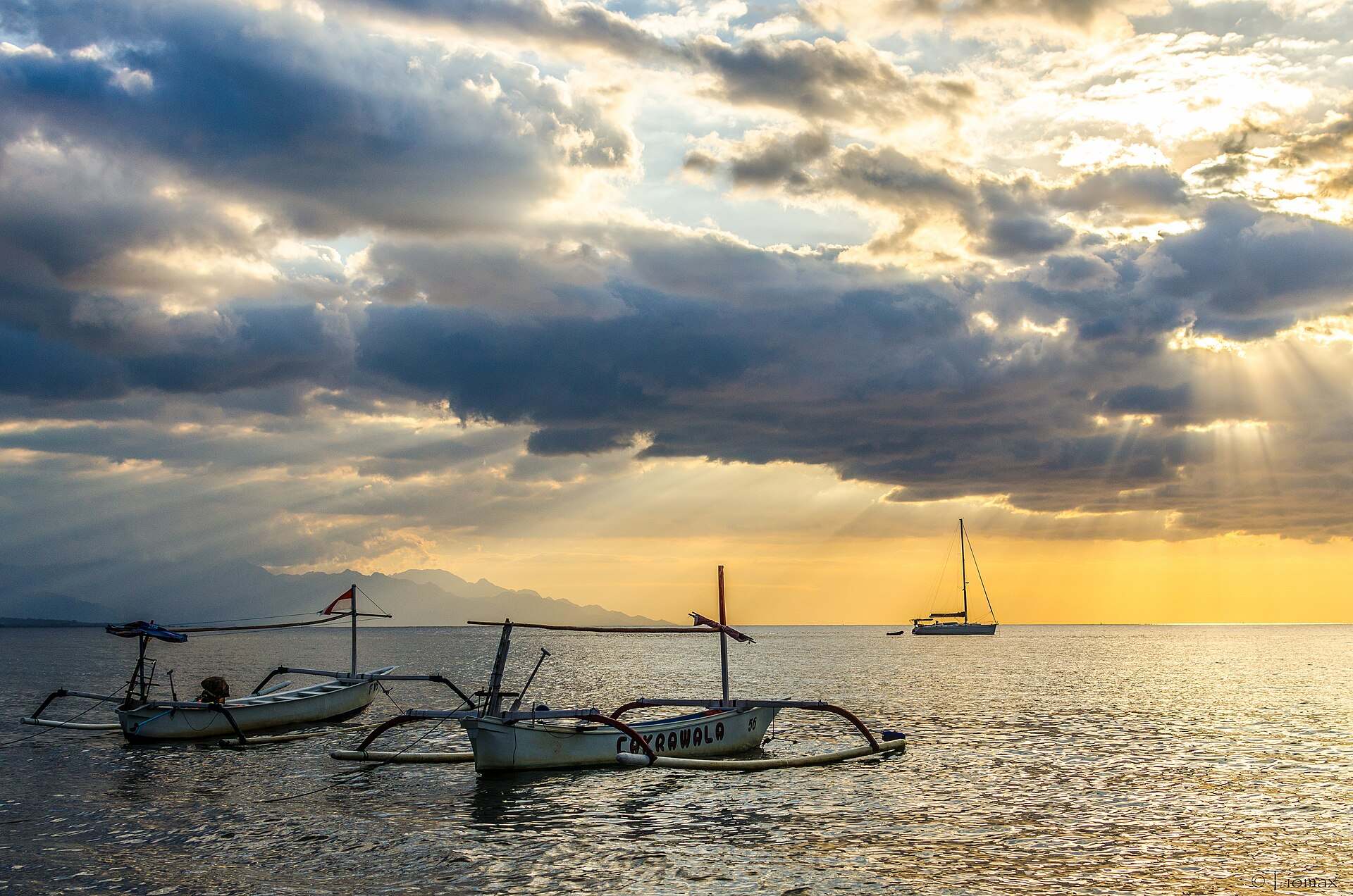 Jukung boats on the water at Lovina